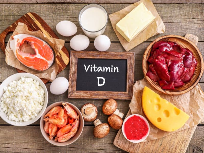Thiếu canxi và vitamin D là một nguyên nhân khiến trẻ 7 tháng tuổi khó ngủ. (Ảnh: Sưu tầm Internet)