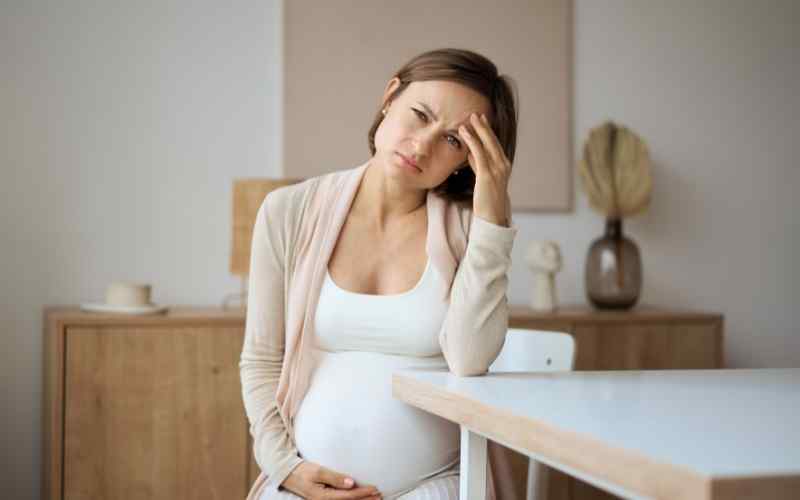 Sức khỏe mẹ và bé bị ảnh hưởng khi bà bầu tháng thứ 8 không tăng cân. (Ảnh: Sưu tầm Internet)