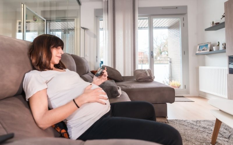 Mẹ bầu nên kiểm tra chỉ số tiểu đường thai kỳ sau ăn 2 tiếng. (Ảnh: Sưu tầm Internet)