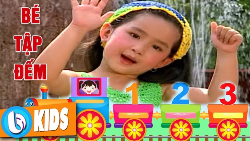 Bố mẹ cùng con học đếm qua các bài hát. (Nguồn ảnh: Sưu tầm internet)