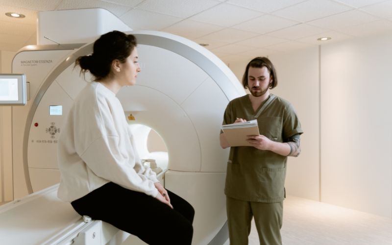 Sống trong môi trường phóng xạ là nguyên nhân dị tật ở thai nhi (Ảnh: Sưu tầm Internet)