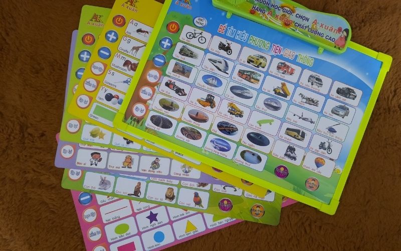 Bộ đồ chơi học chữ thông minh và hiệu quả cho các bé. (Ảnh: Sưu tầm Internet)