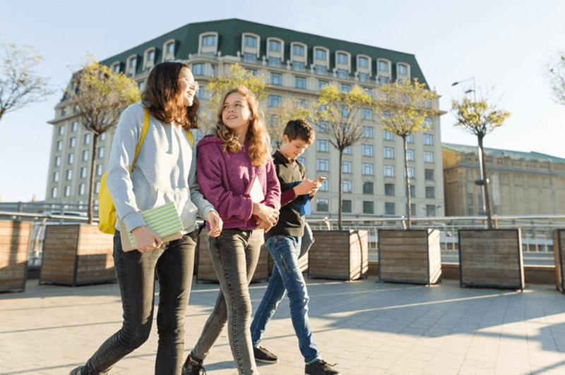 Hồ sơ du học Canada cho học sinh cấp 3. (Ảnh: Sưu tầm Internet)