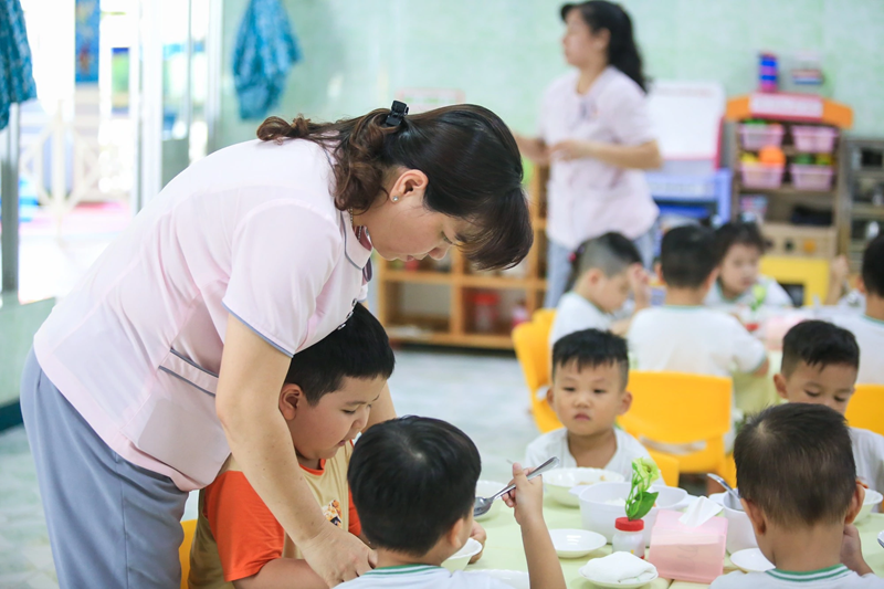 Điều kiện thăng chức giáo viên mầm non hạng 1. (Ảnh: Sưu tầm Internet)