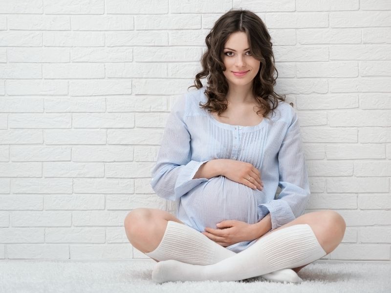 Phụ nữ muốn mang thai cần đợi sau điều trị iot phóng xạ 6 - 12 tháng. (Ảnh: Sưu tầm Internet)