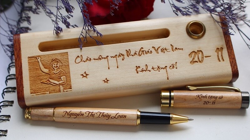 Các món quà 20/11 tặng thầy giáo cực ý nghĩa. (Ảnh: Sưu tầm Internet)