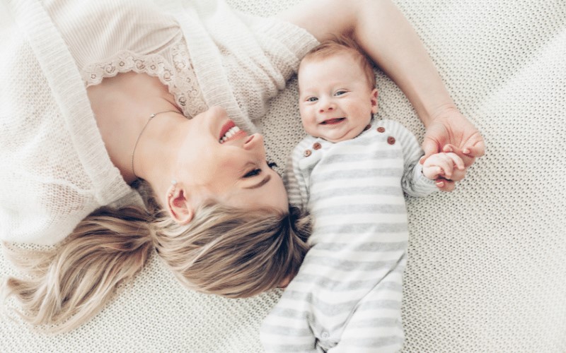 Hãy động viên tinh thần con! (Ảnh: Sưu tầm Internet)