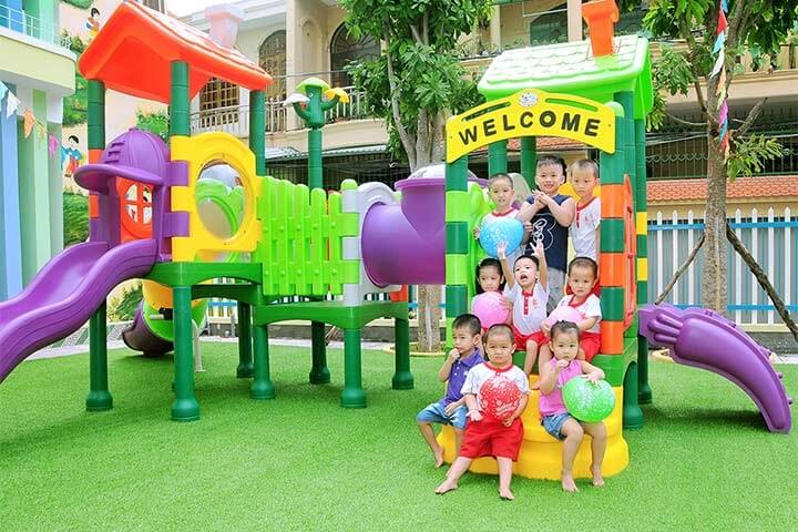 Trường mầm non hỗ trợ trông thứ 7 sẽ là 1 lựa chọn tốt cho phụ huynh. (Ảnh: Kiddihub.com)