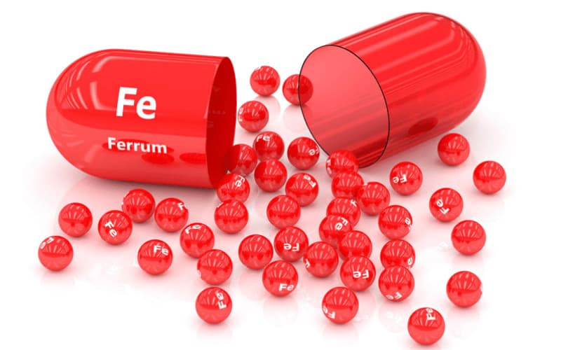 Một vài lưu ý khi bổ sung sắt bằng viên uống. (Ảnh: Sưu tầm Internet)