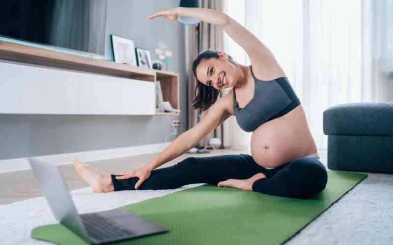 Vận động vừa sức và ngủ sớm giúp ngăn ngừa virus viêm gan B hoạt động mạnh. (Ảnh: Sưu tầm Internet)