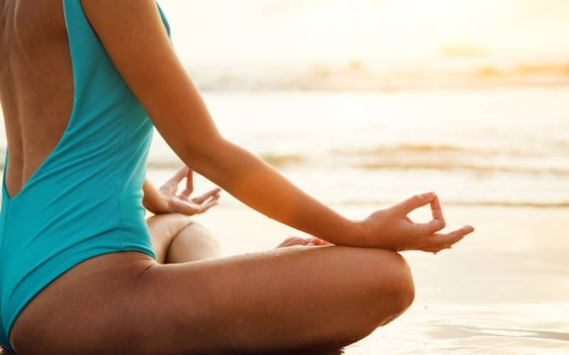 Bài tập hơi thở con ong. (Ảnh: Sưu tầm Internet)