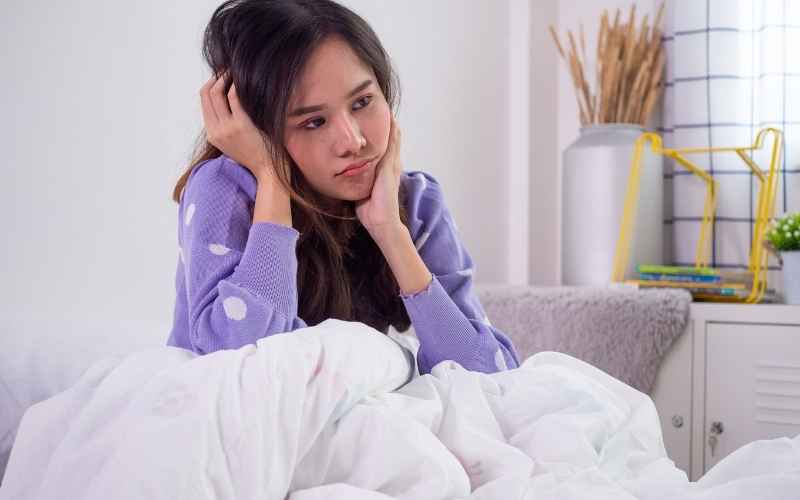 Sức khỏe chưa hồi phục sau sinh mổ khiến bà bầu mệt mỏi quá độ. (Ảnh: Sưu tầm Internet)