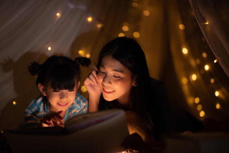 Hãy đa dạng phương thức học tập cho trẻ. (Ảnh: Sưu tầm Internet)