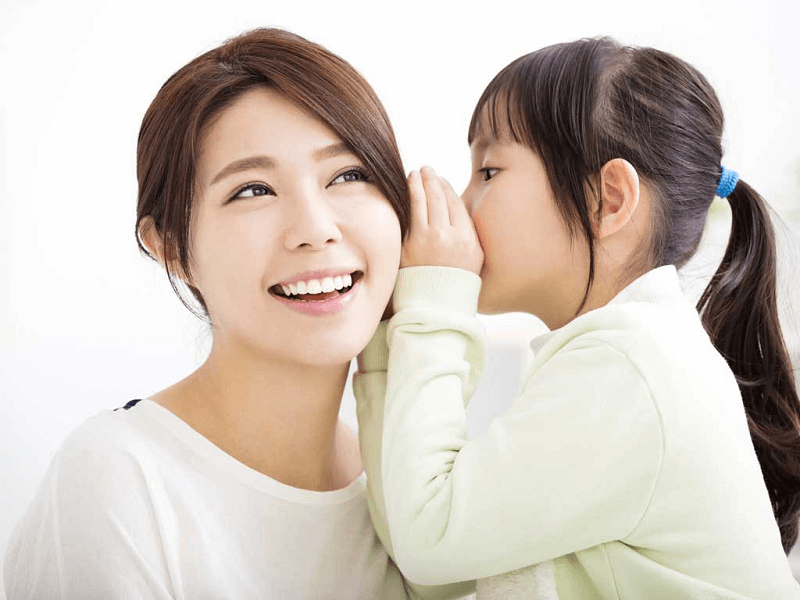 Kỹ năng sống hòa nhập cho trẻ: Học cách lắng nghe và tương tác. (Ảnh: Sưu tầm Internet)