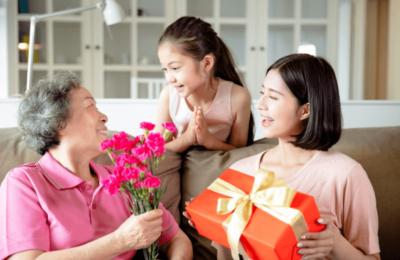 Gợi ý quà 20/10 cho mẹ chân thành, ý nghĩa. (Ảnh: Sưu tầm Internet)
