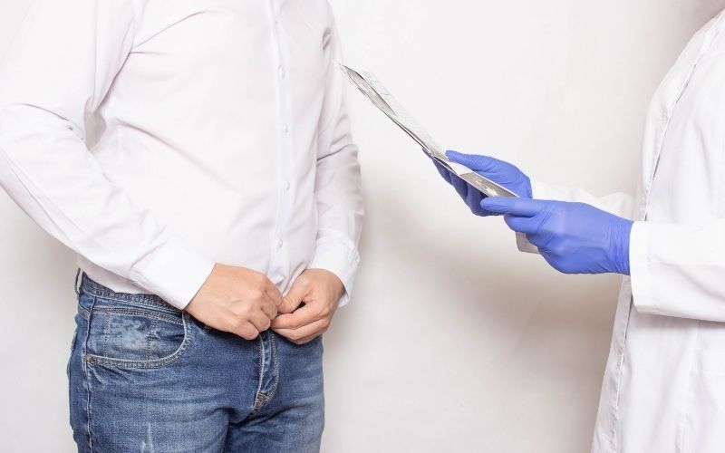 Nguy cơ viêm nhiễm, tổn thương vùng kín do “tự sướng” quá khích. (Ảnh: Sưu tầm Internet)