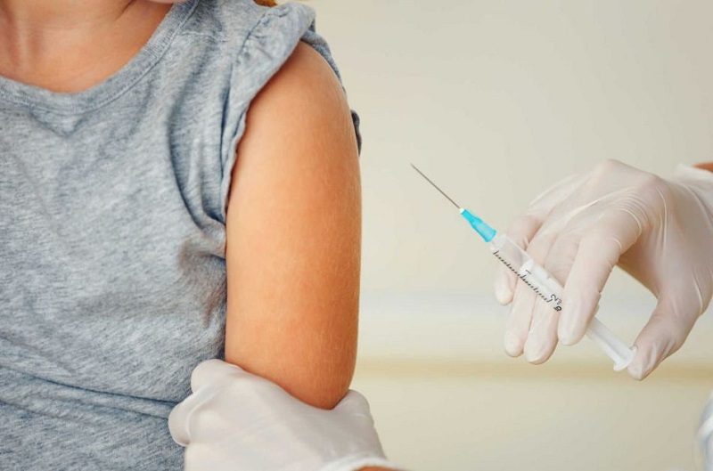 Tiêm phòng vaccine là cách tốt nhất chống rubella. (Ảnh: Sưu tầm Internet)