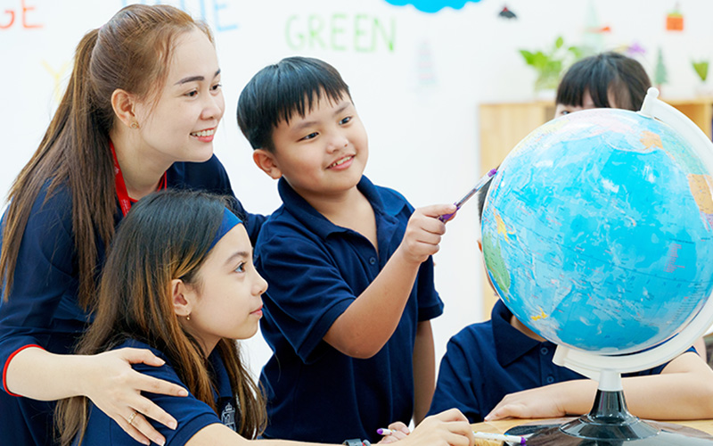 Có thể học tập thông qua các trò chơi thực tế. (Ảnh: Hiu.vn)