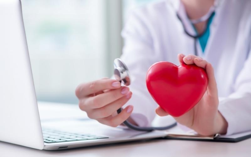 Khám thai tuần thứ 6 để sàng lọc những nguy hiểm tiềm ẩn. (Ảnh: Sưu tầm Internet)