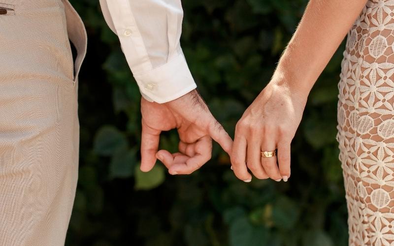 Phụ nữ mang thai nên hạn chế quan hệ tình dục. (Ảnh: Sưu tầm Internet)