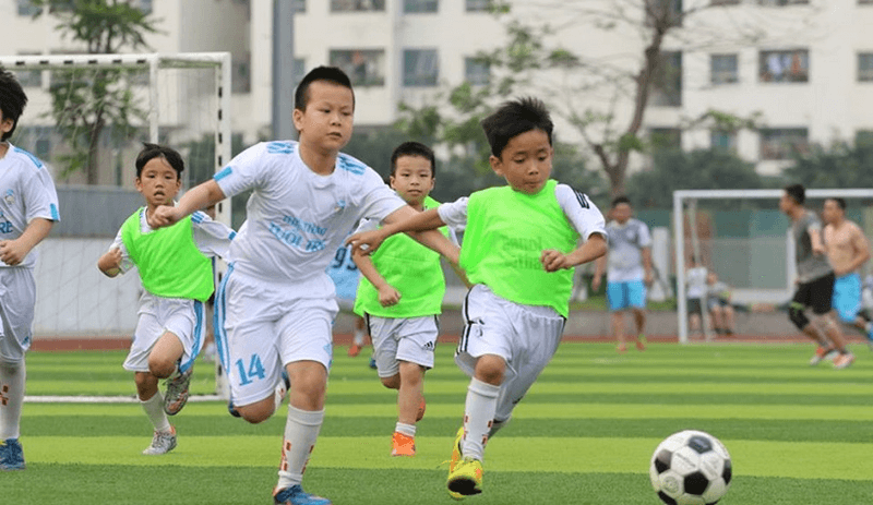 Những tiêu chí cần đánh giá khi lựa chọn lớp dạy bóng đá. (Ảnh: Sưu tầm Internet)