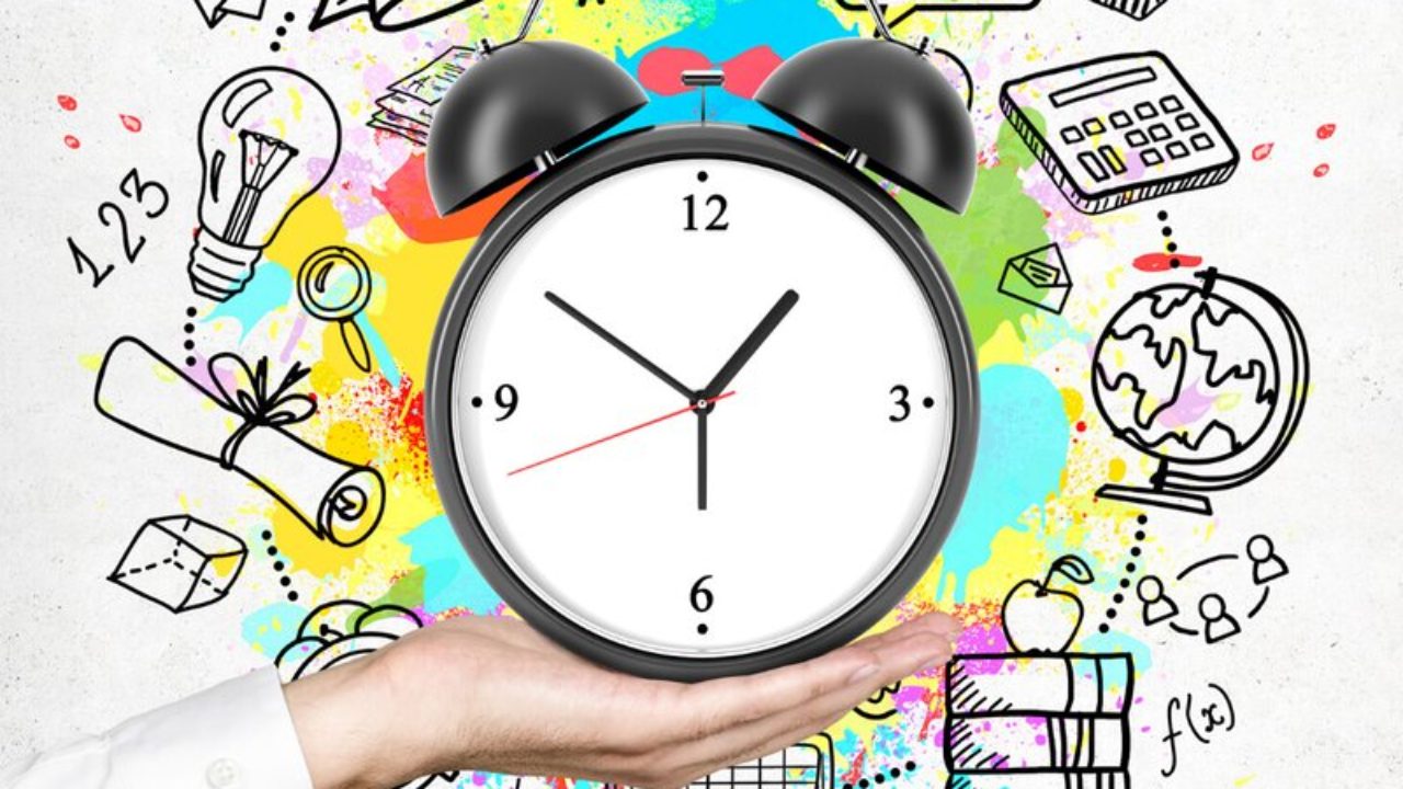 Mẹ bầu ra dịch màu nâu tháng cuối có thể sinh ngay hoặc lâu hơn. (Ảnh: Sưu tầm Internet)