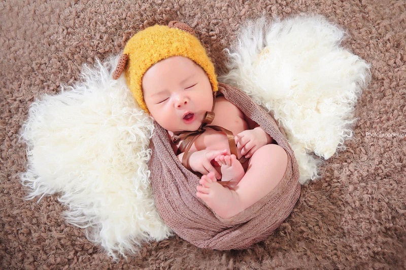 Những cách giúp bé 4 tuần tuổi ngủ đúng cữ. (Ảnh: Sưu tầm Internet)