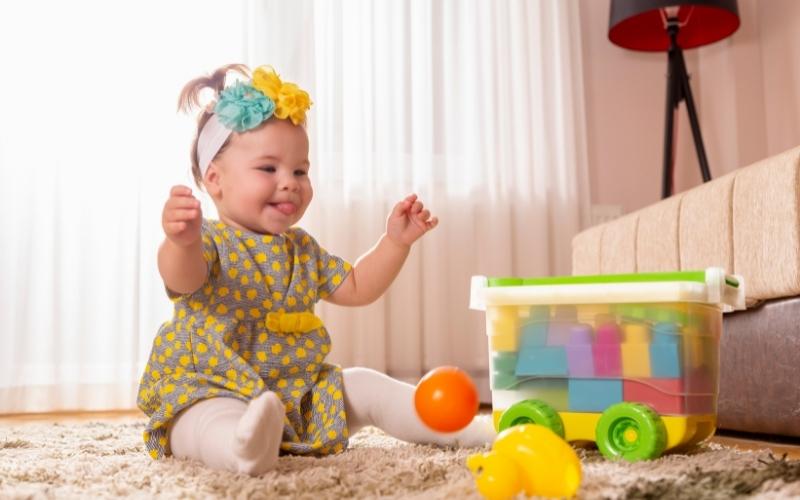 Trò chơi ném bóng giúp trẻ vui chơi và giải trí. (Ảnh: Sưu tầm Internet) 