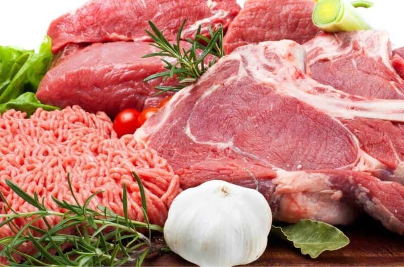 Cần tránh ăn một số loại thực phẩm không tốt với người bị u xơ tử cung. (Ảnh: Sưu tầm Internet)