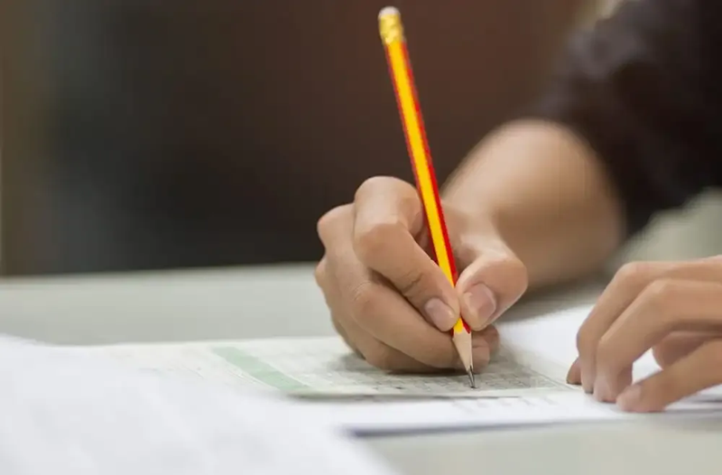 Understand the test format and question types before taking the PTE exam. (Image: Internet)