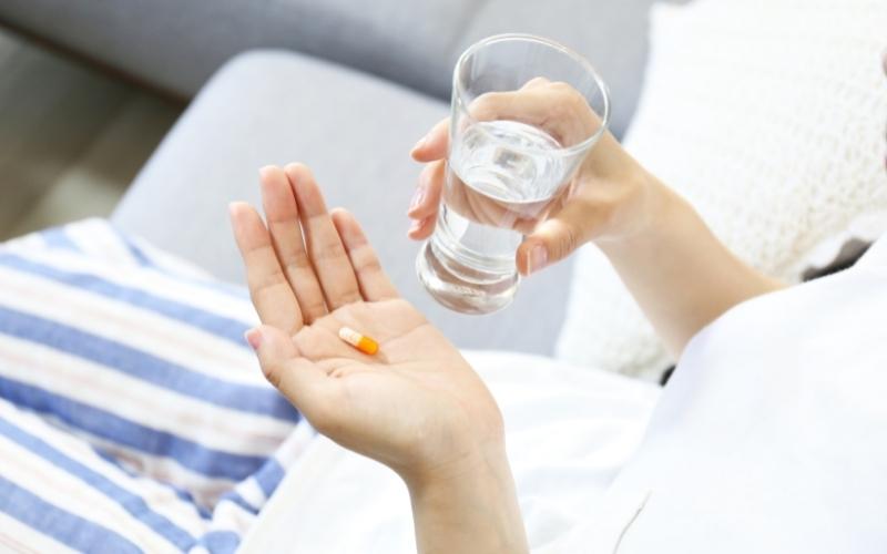 Sử dụng thuốc để điều trị trình trạng mang thai ngoài tử cung. (Ảnh: Sưu tầm Internet)