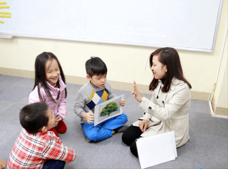 Những yếu tố ảnh hưởng đến cách nhận thức của trẻ em. (Ảnh: Sưu tầm Internet)