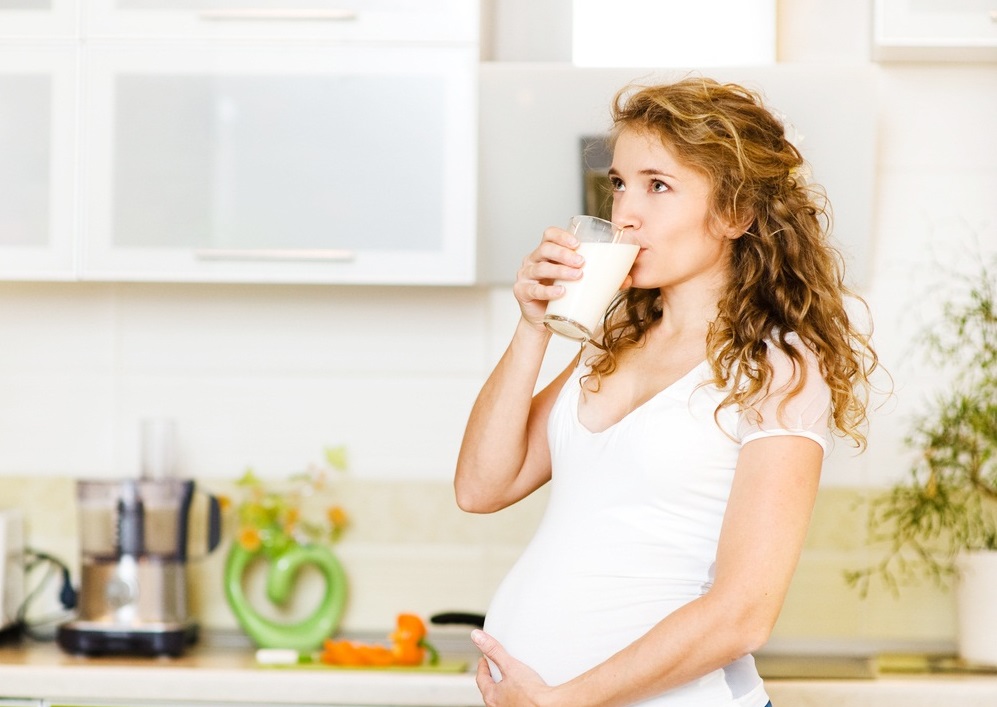 Nên bổ sung đủ lượng canxi cần thiết. (Ảnh: Sưu tầm Internet)