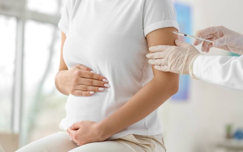Lưu ý một số vaccine không được tiêm khi mang thai. (Ảnh: Sưu tầm Internet)