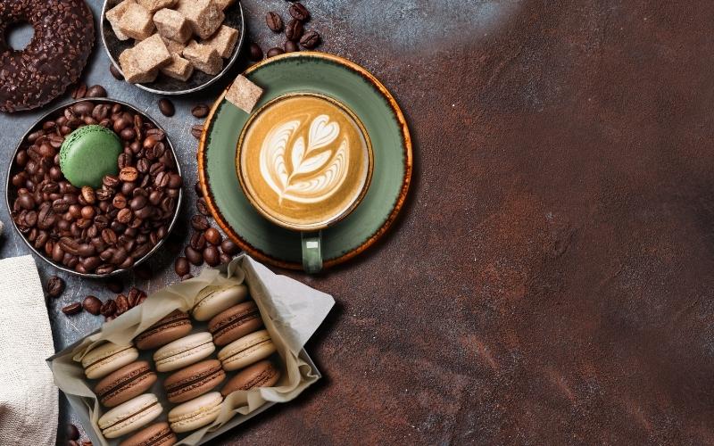 Hạn chế uống cà phê để thuốc phát huy tác dụng tốt nhất. (Ảnh: Sưu tầm Internet)