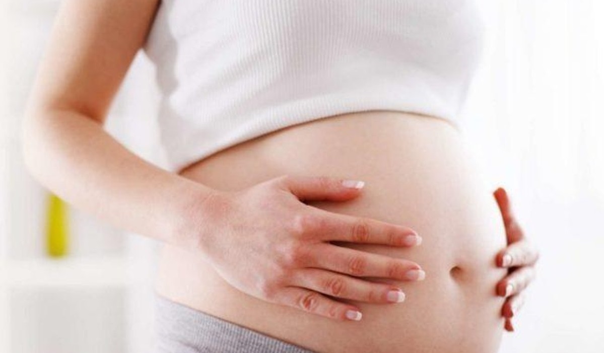 Hiện tượng bụng tụt không đáng lo ngại. (Ảnh: Sưu tầm Internet)