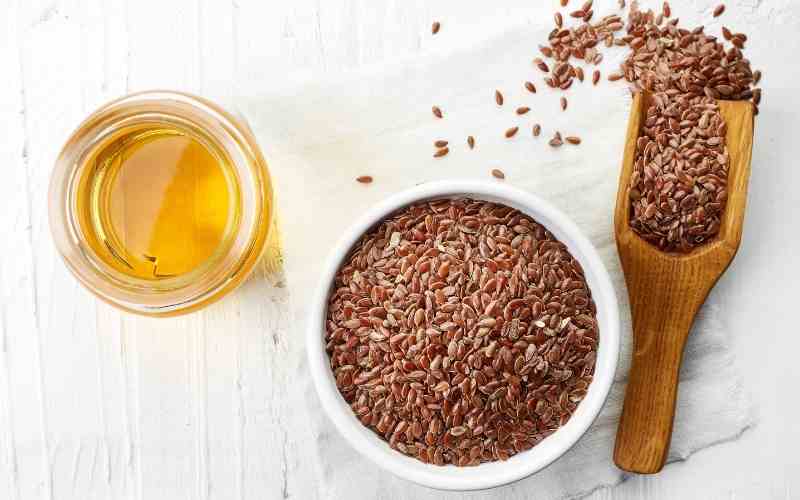 Hạt lanh chứa nhiều chất béo omega-3. (Ảnh: Sưu tầm Internet)
