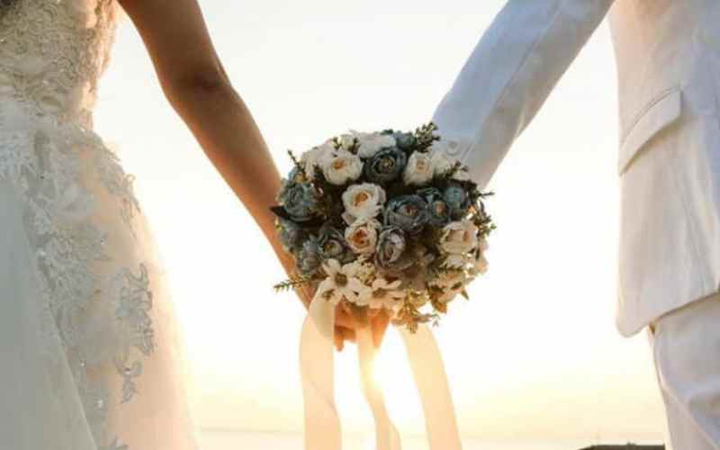 Nhiều bạn gái lựa chọn việc kết hôn khi mang thai ở tuổi dậy thì. (Ảnh: Sưu tầm Internet)