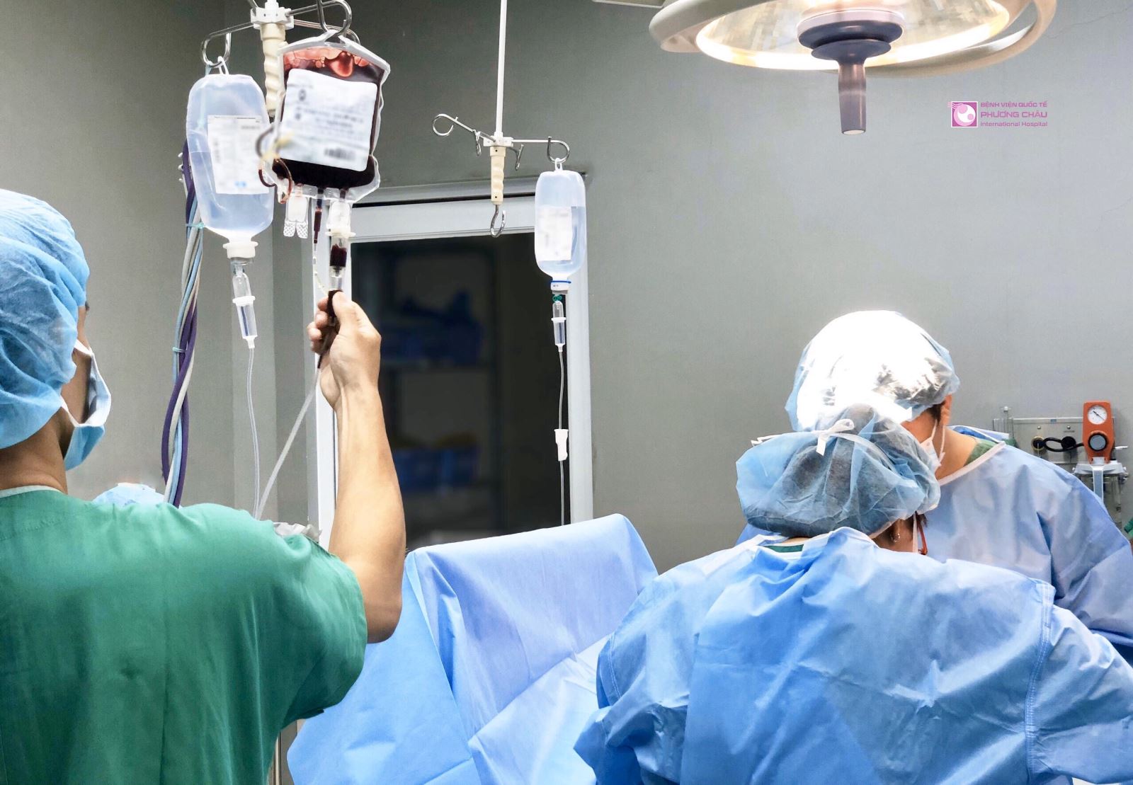 Thai 40 tuần tuổi chưa chuyển dạ có nên mổ không? (Ảnh: Sưu tầm Internet)