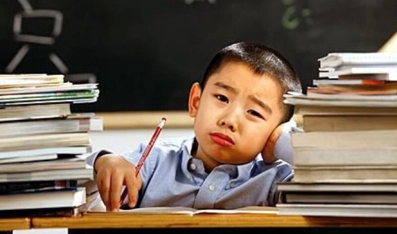 Tìm hiểu nguyên nhân vì sao bé học toán kém? (Nguồn ảnh: Sưu tầm internet)