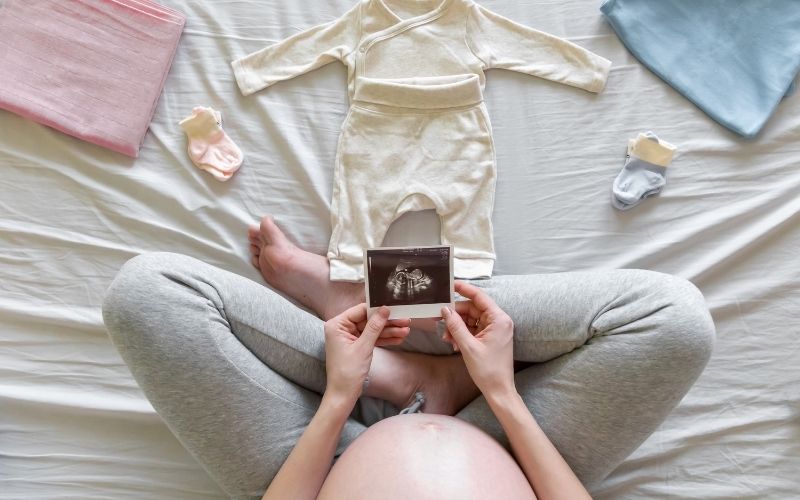 Mẹ bầu không cần nhịn ăn khi xét nghiệm dị tật thai nhi. (Ảnh: Sưu tầm Internet)