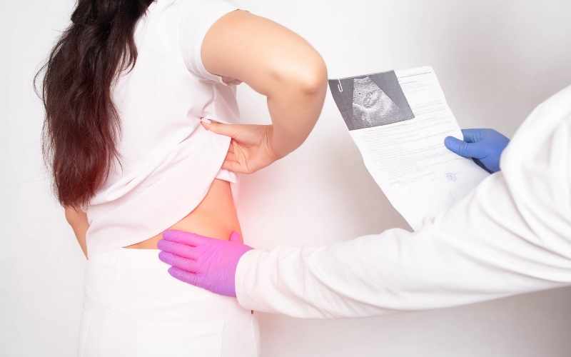 Người có 1 quả thận cần theo dõi sức khỏe thường xuyên. (Ảnh: Sưu tầm Internet)