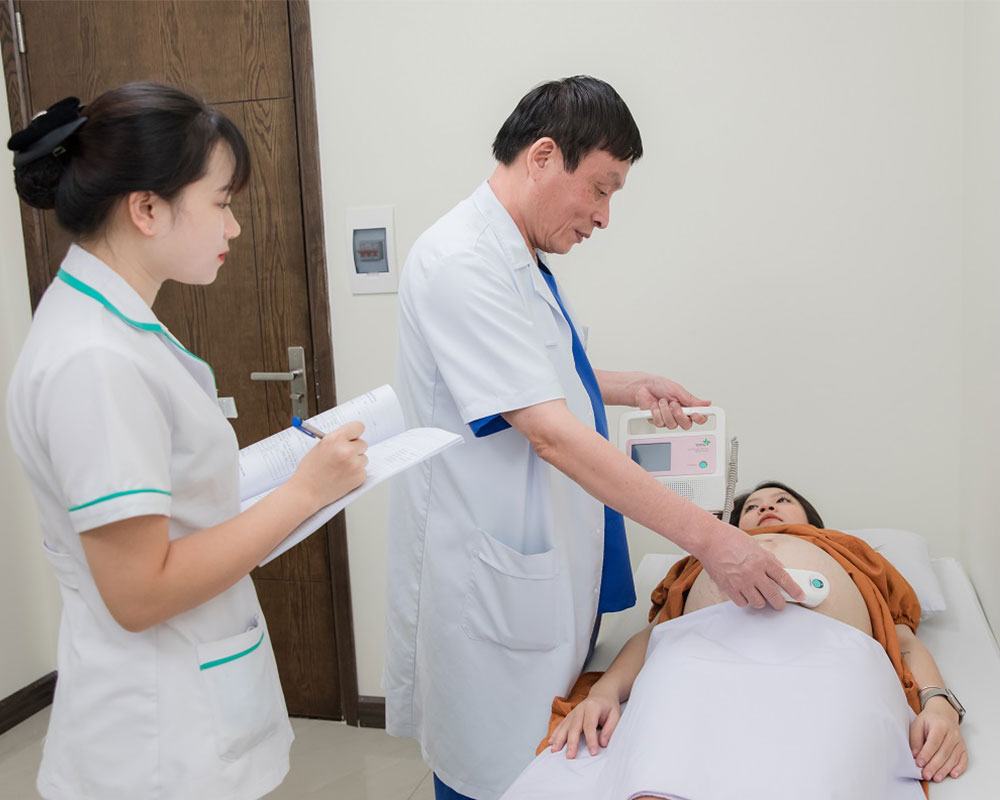 Những dấu hiệu bất thường mẹ cần đi khám ngay. (Ảnh: Sưu tầm Internet)