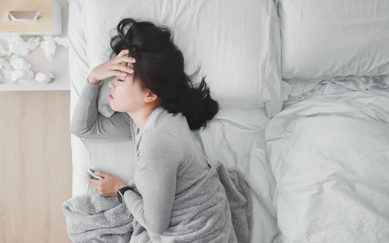 Sau tiêm có thể bị sốt nhẹ. (Ảnh: Sưu tầm Internet)