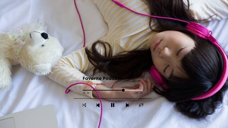 Khi "ngủ" cũng có thể luyện nghe được tiếng Anh. (Ảnh: Canva)