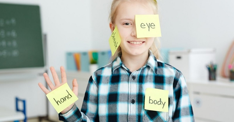 Tăng sự hứng thú và hiệu quả khi bé học tiếng Anh qua trò chơi. (Ảnh: Sưu tầm internet)