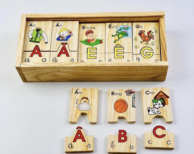 Bảng chữ cái tiếng việt tìm cặp đôi. (Ảnh: Shopee.vn)