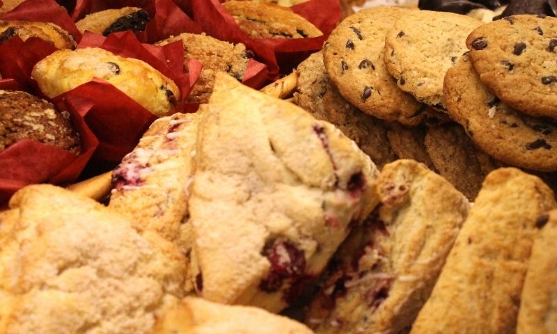 Bánh quy giòn nên lựa chọn loại không nhiều muối hạt và lối u nhé. (Nguồn: Internet)