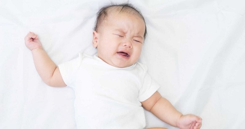 Nên tạo thói quen cho trẻ đi ngủ đúng giờ (Ảnh: Sưu tầm Internet)