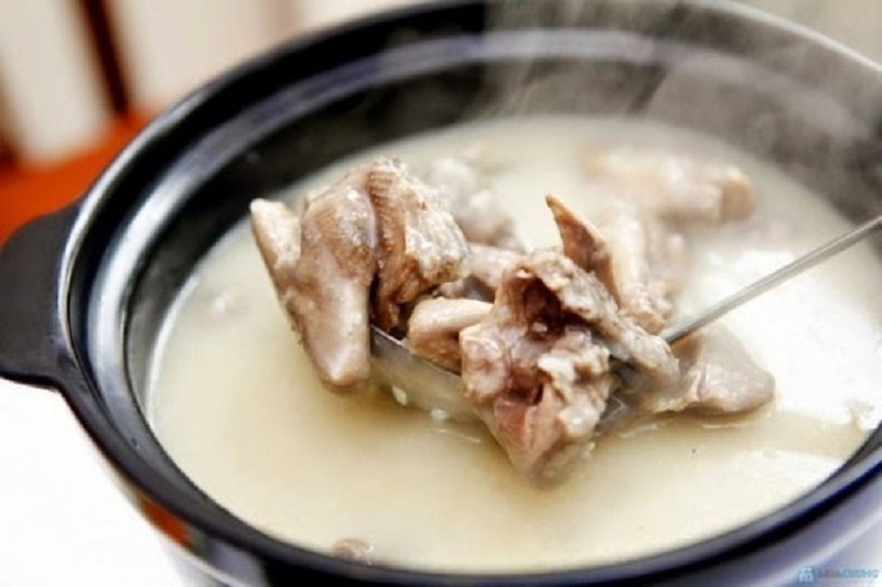 Món cháo hầm xương lợn. (Ảnh: Sưu tầm Internet)